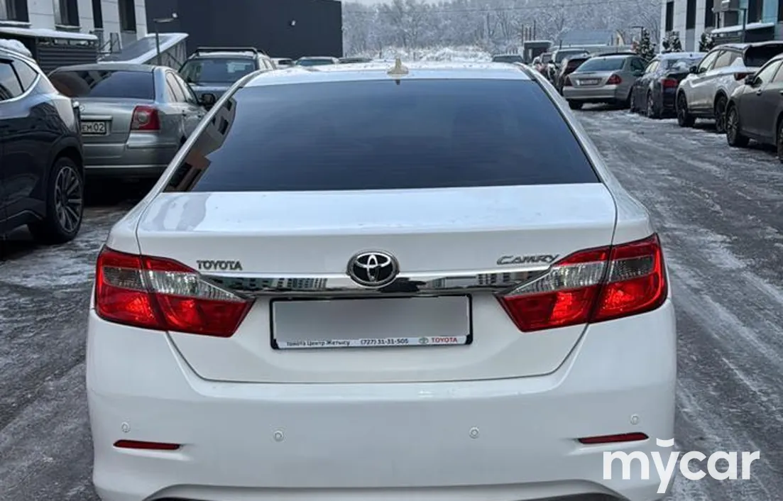 Toyota Camry 2013