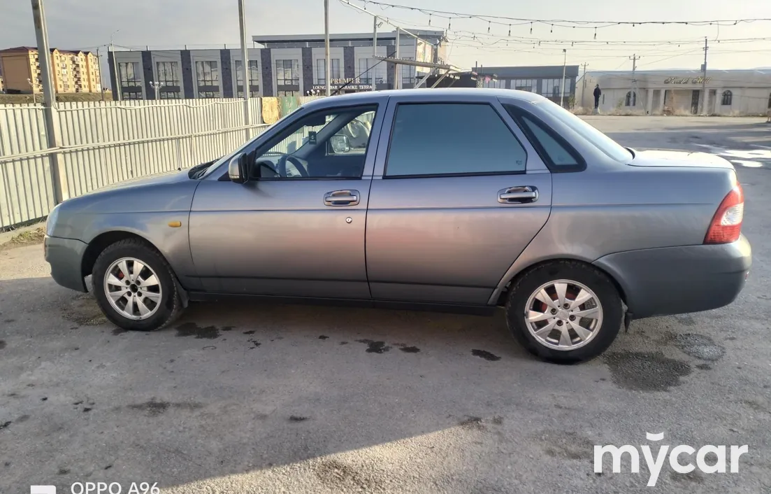 LADA Priora 2013