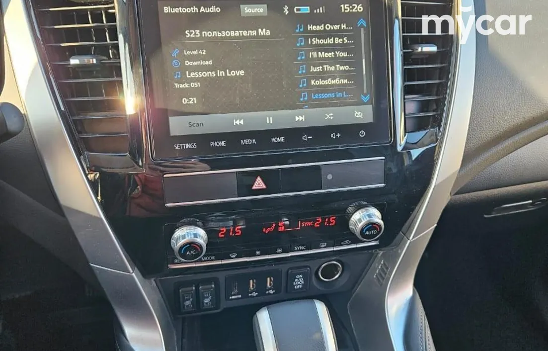Mitsubishi Montero Sport 2025