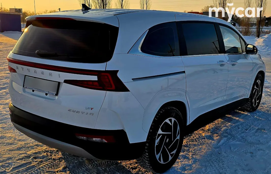 Hyundai Custin 2024