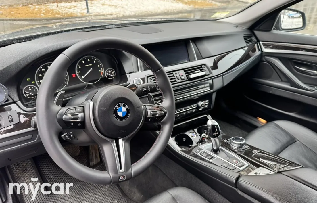 BMW 5 серия 2013