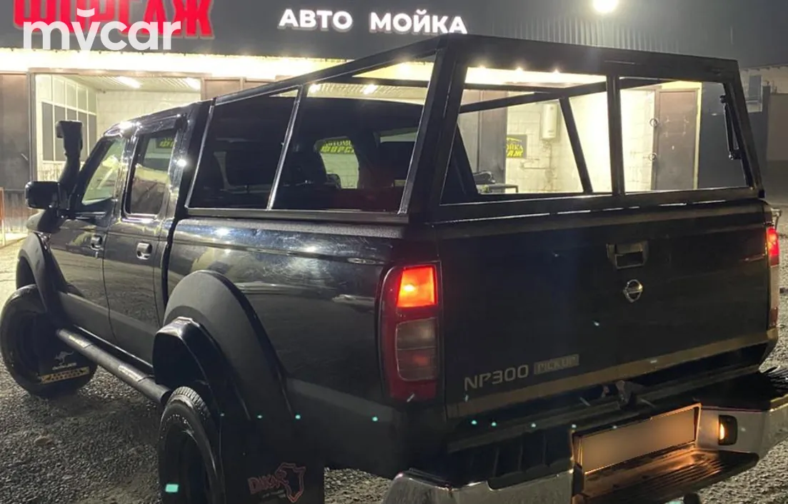 Nissan NP300 2012