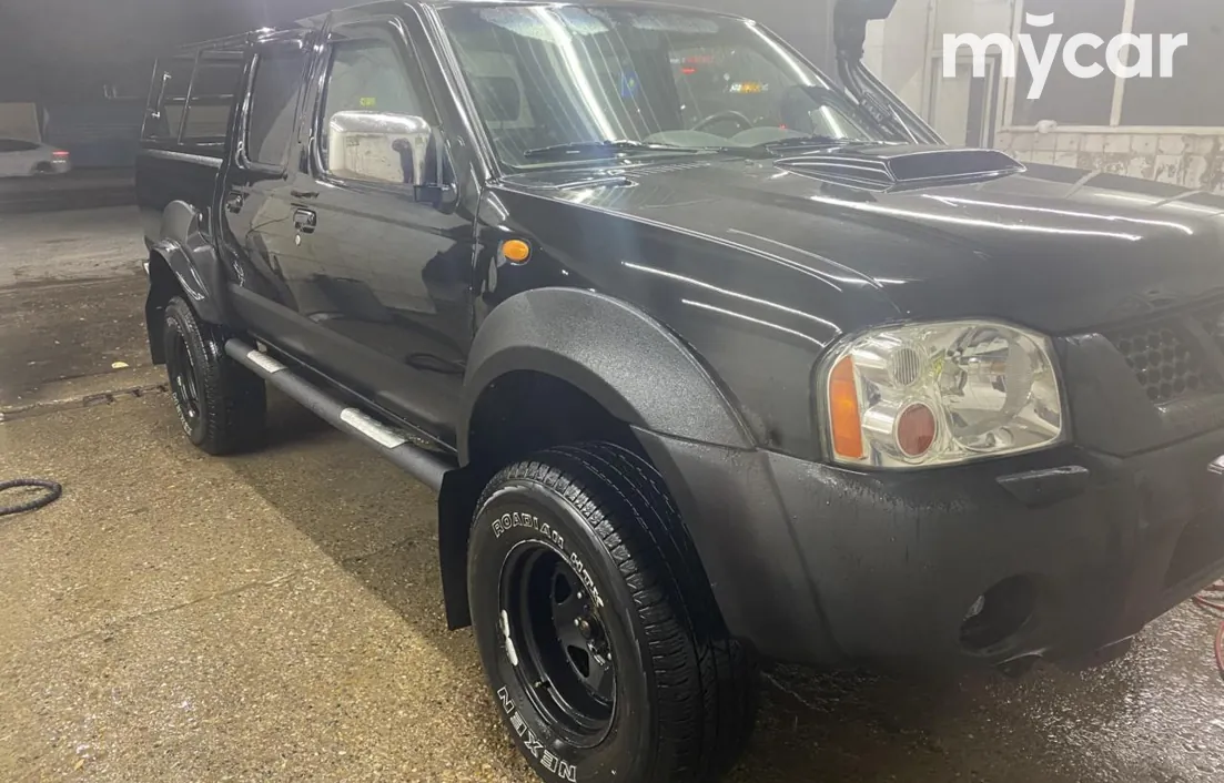 Nissan NP300 2012