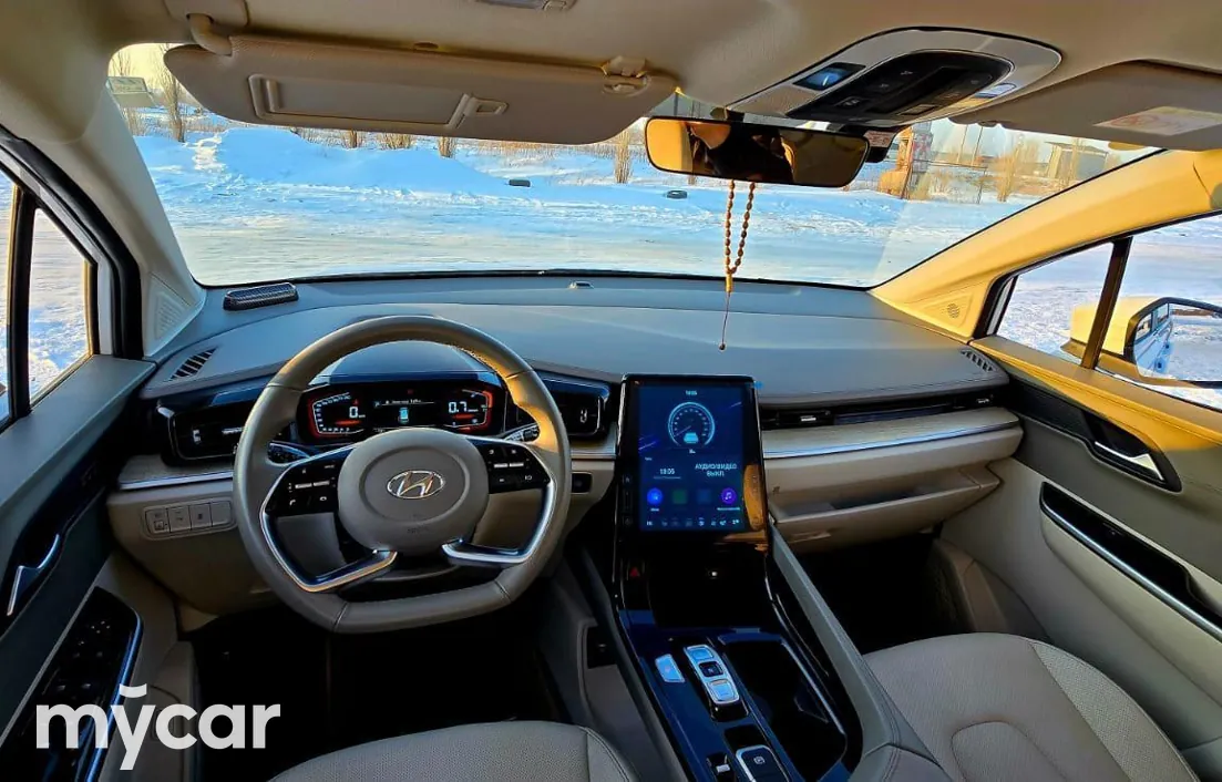 Hyundai Custin 2024