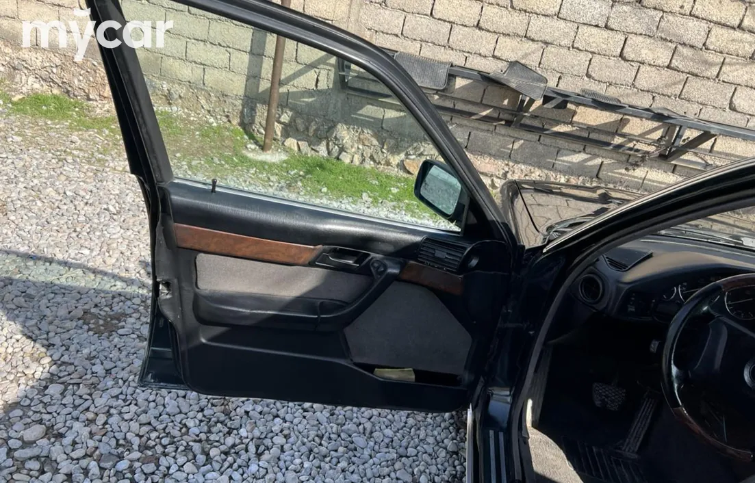 BMW 5 серия 1995