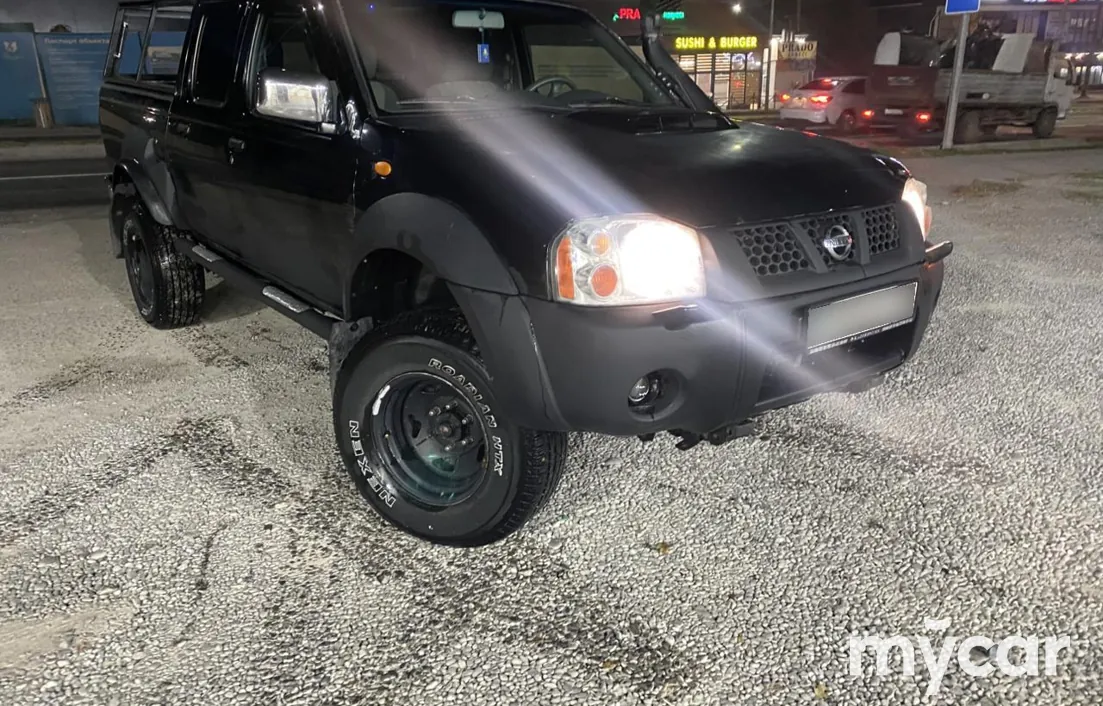 Nissan NP300 2012