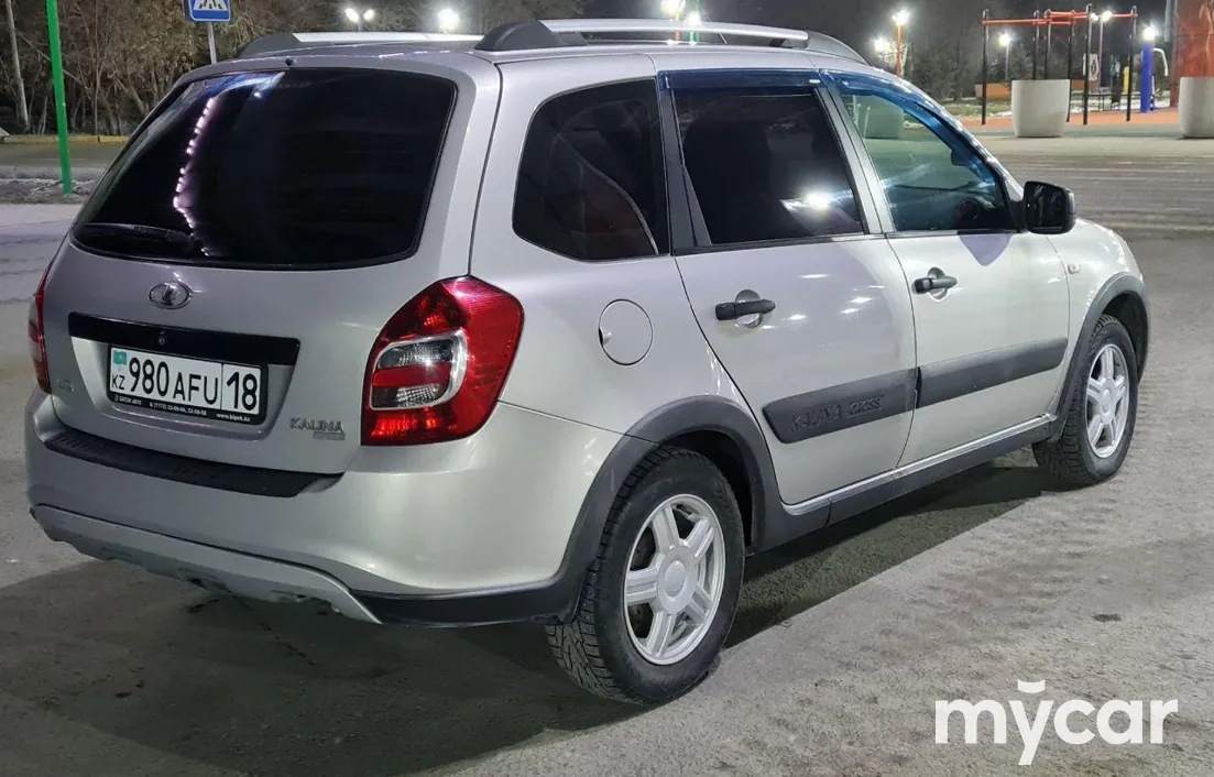 LADA Kalina 2015