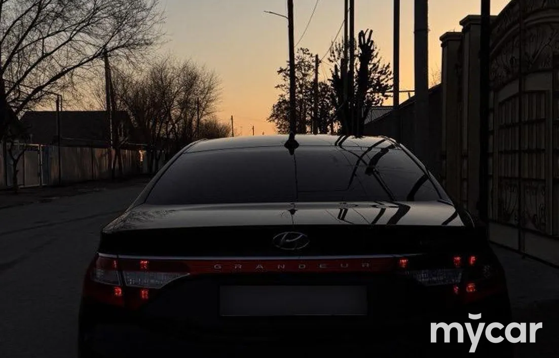 Hyundai Grandeur 2014