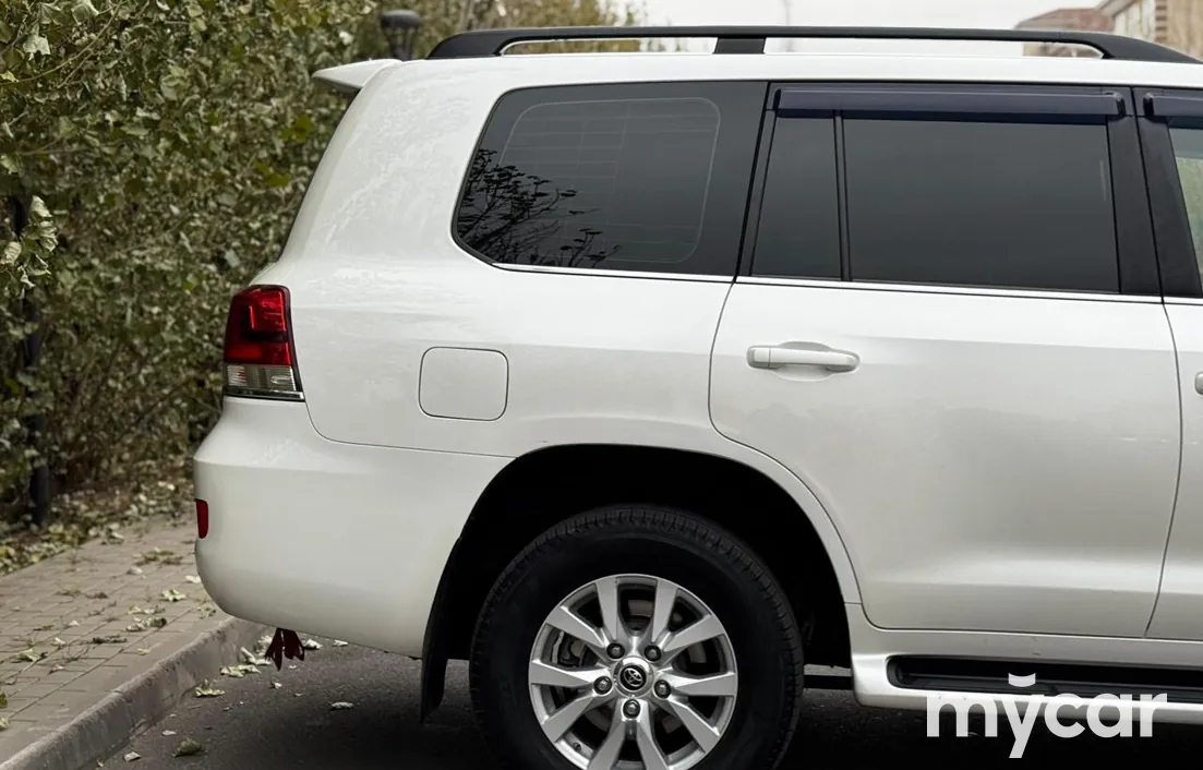 Toyota Land Cruiser 2018