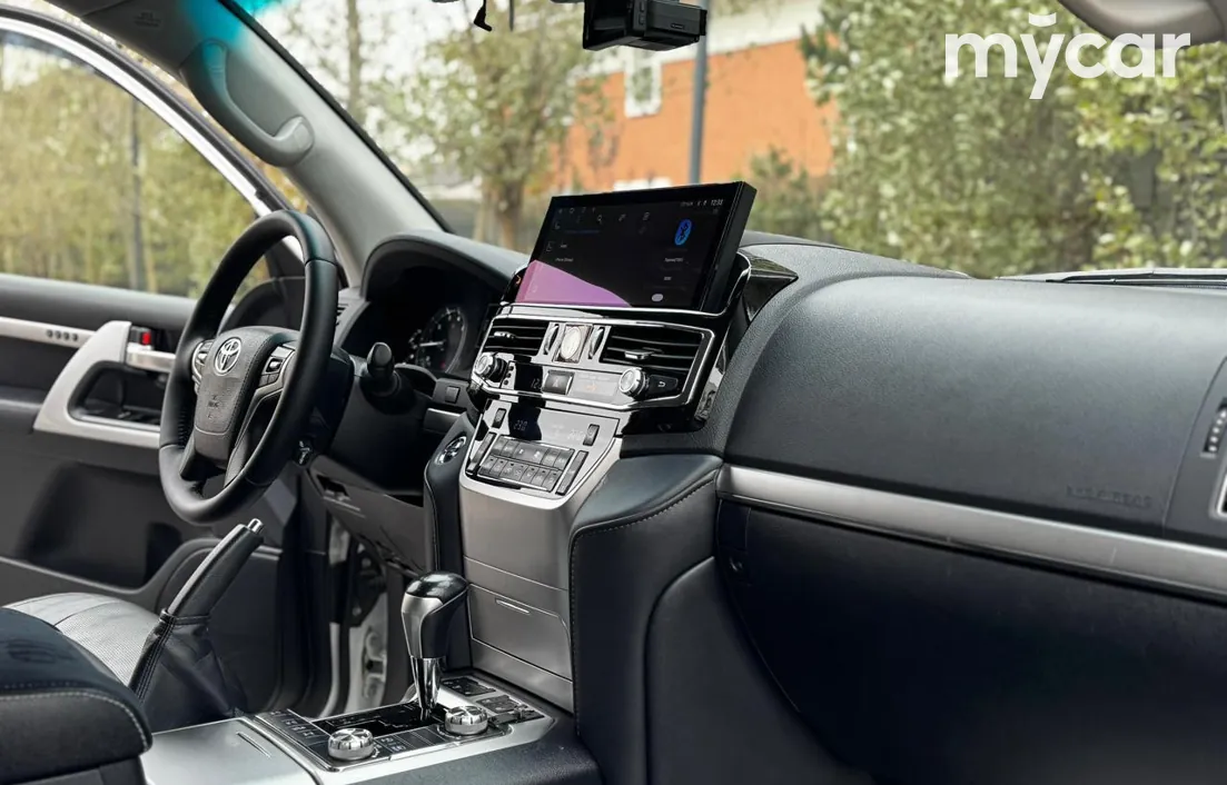 Toyota Land Cruiser 2018