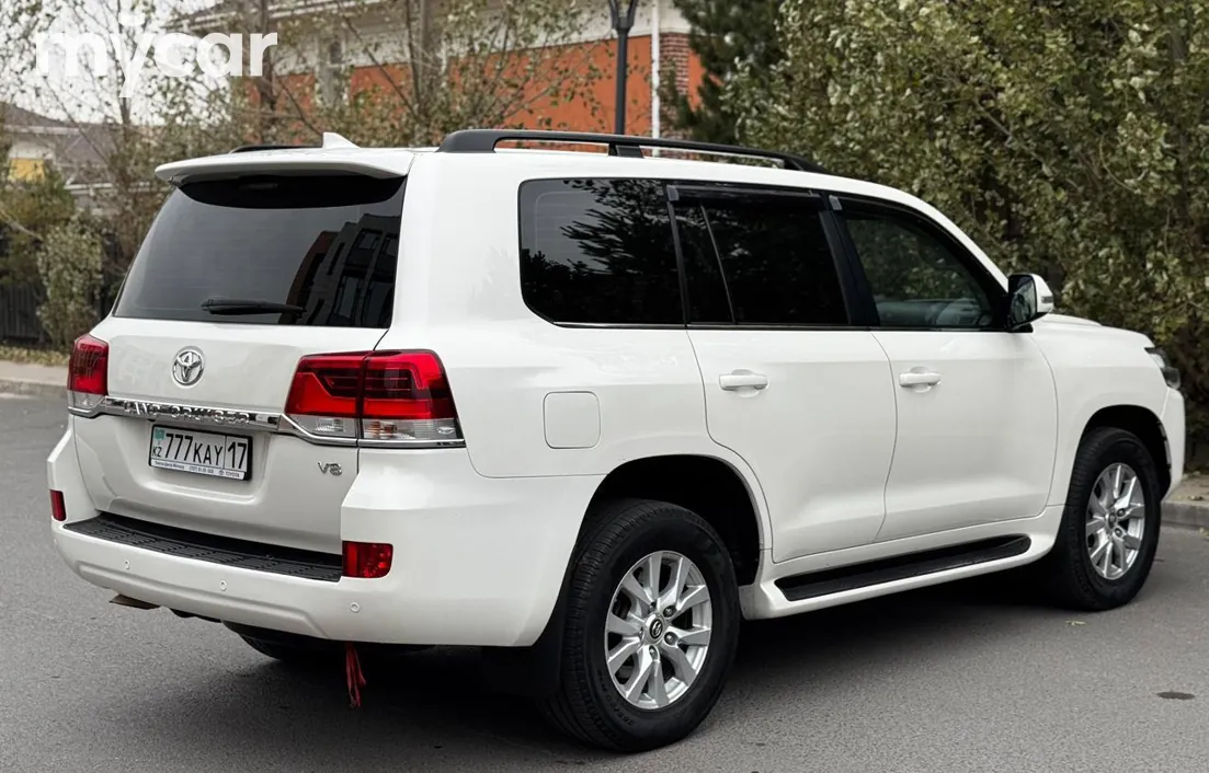 Toyota Land Cruiser 2018
