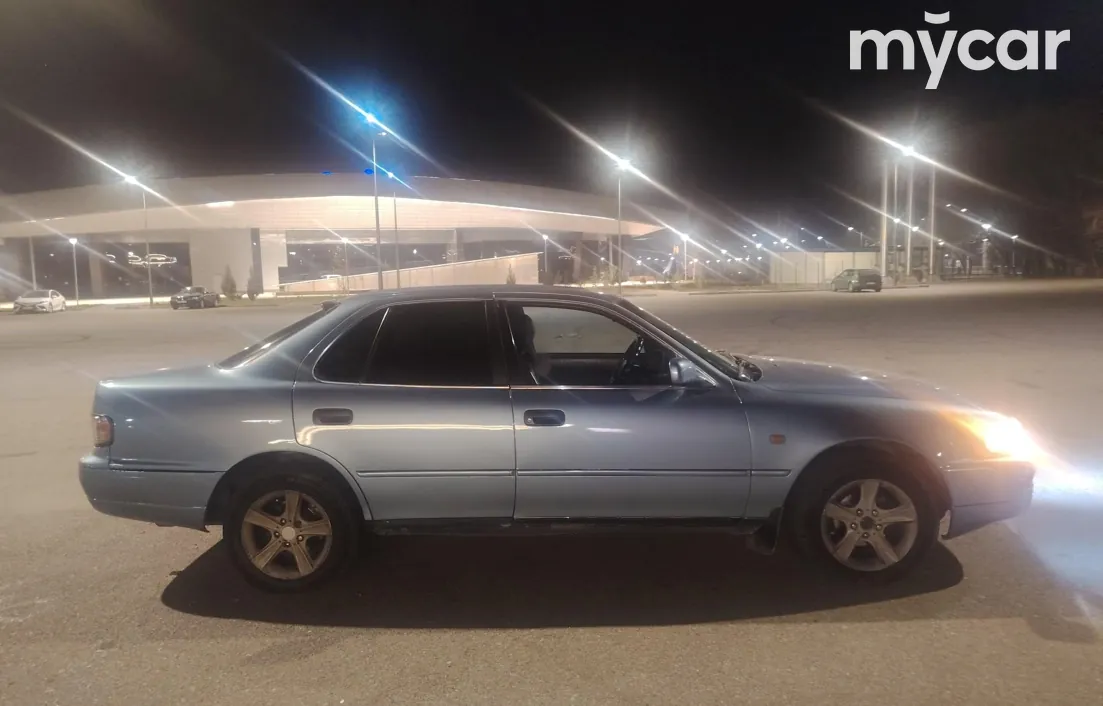 Toyota Camry 1993