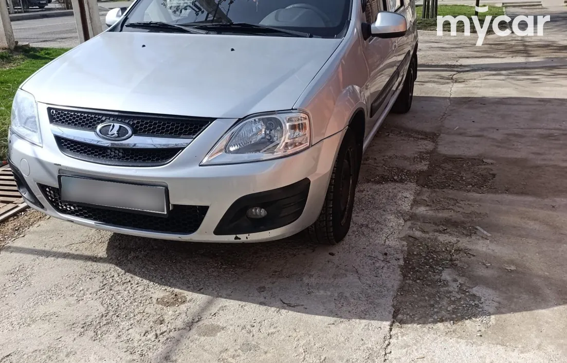 LADA Largus 2013