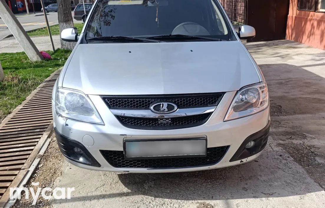 LADA Largus 2013