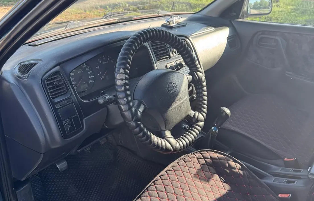 Nissan Primera 1998