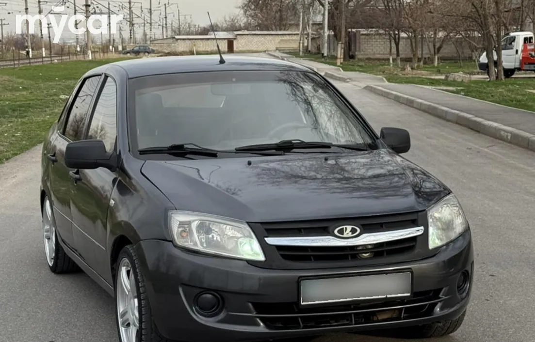 LADA Granta 2014