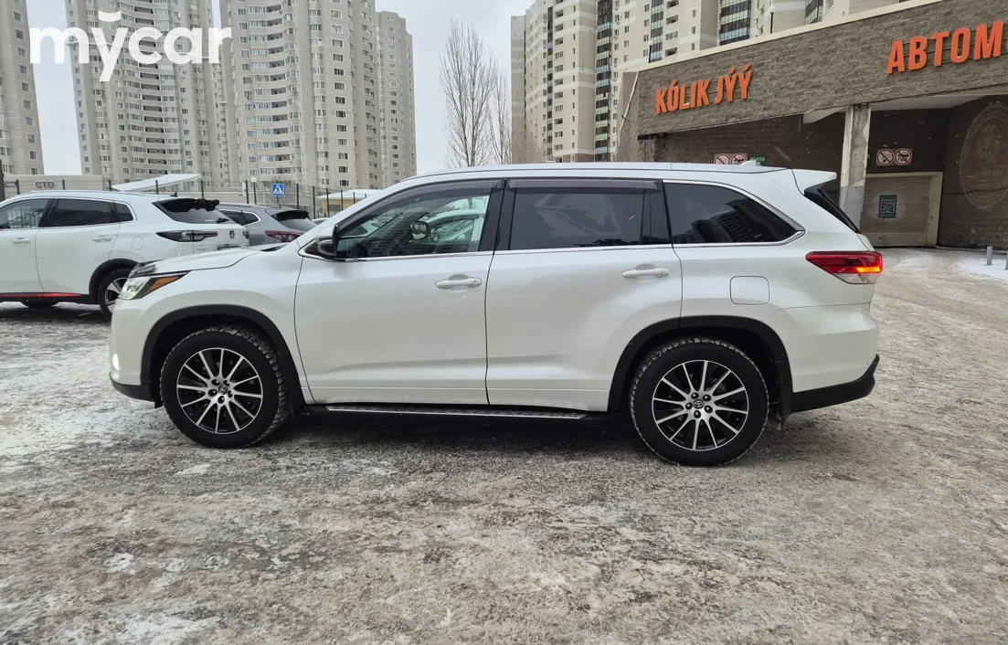 Toyota Highlander 2017
