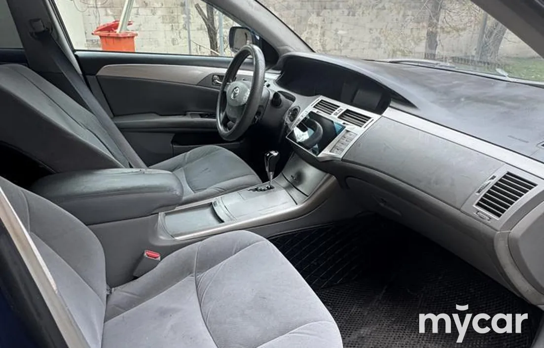 Toyota Avalon 2006