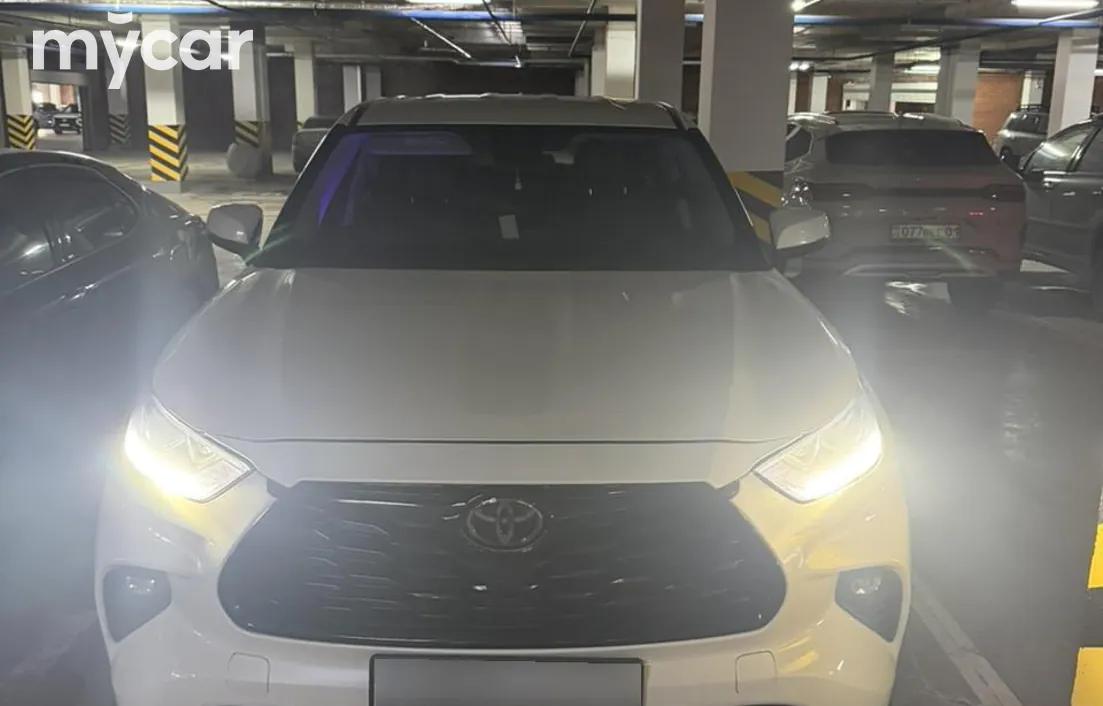 Toyota Highlander 2020