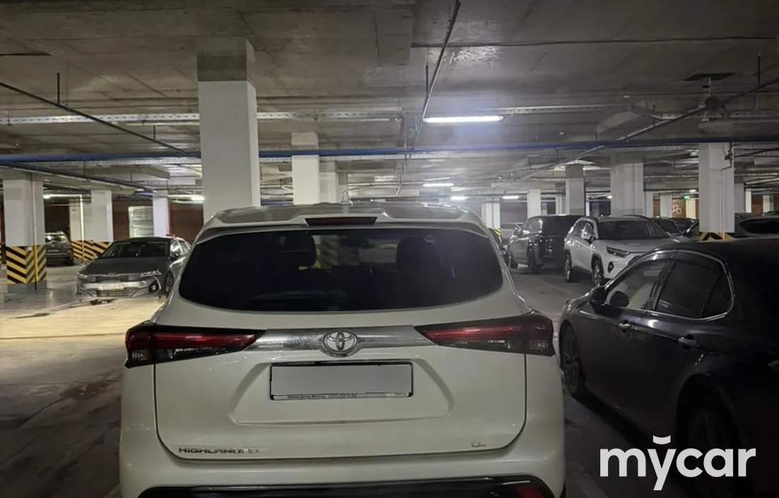 Toyota Highlander 2020