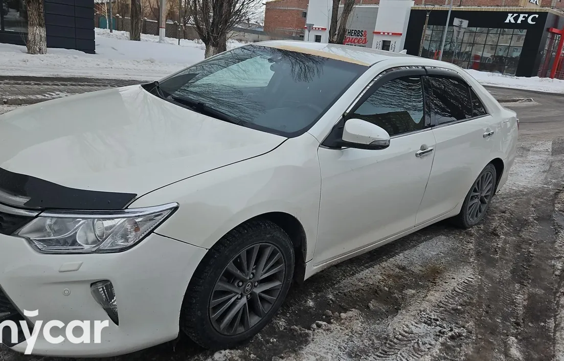 Toyota Camry 2015