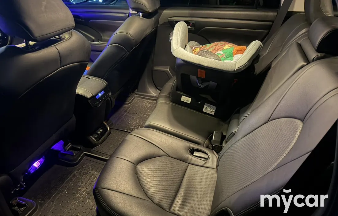 Toyota Highlander 2020