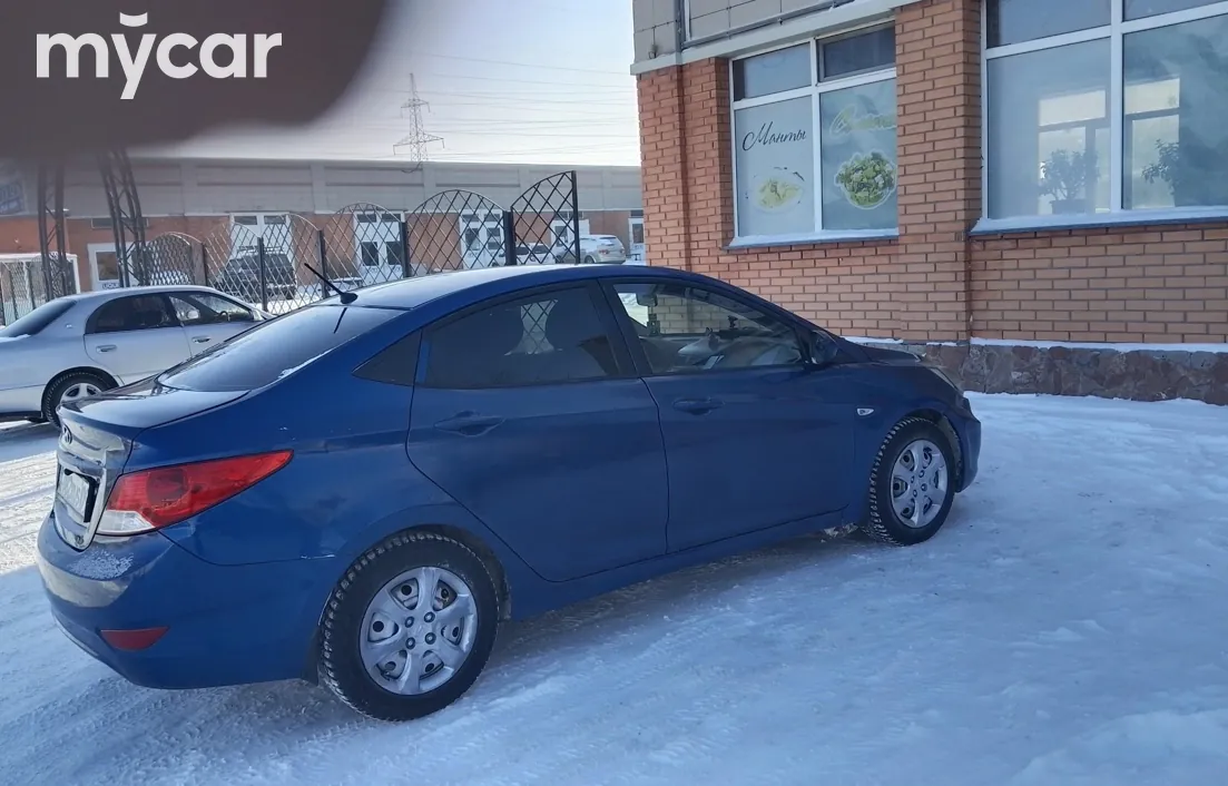Hyundai Solaris 2012