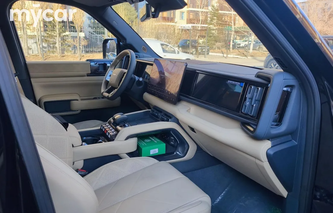 BYD FangChengBao Leopard 5 2025