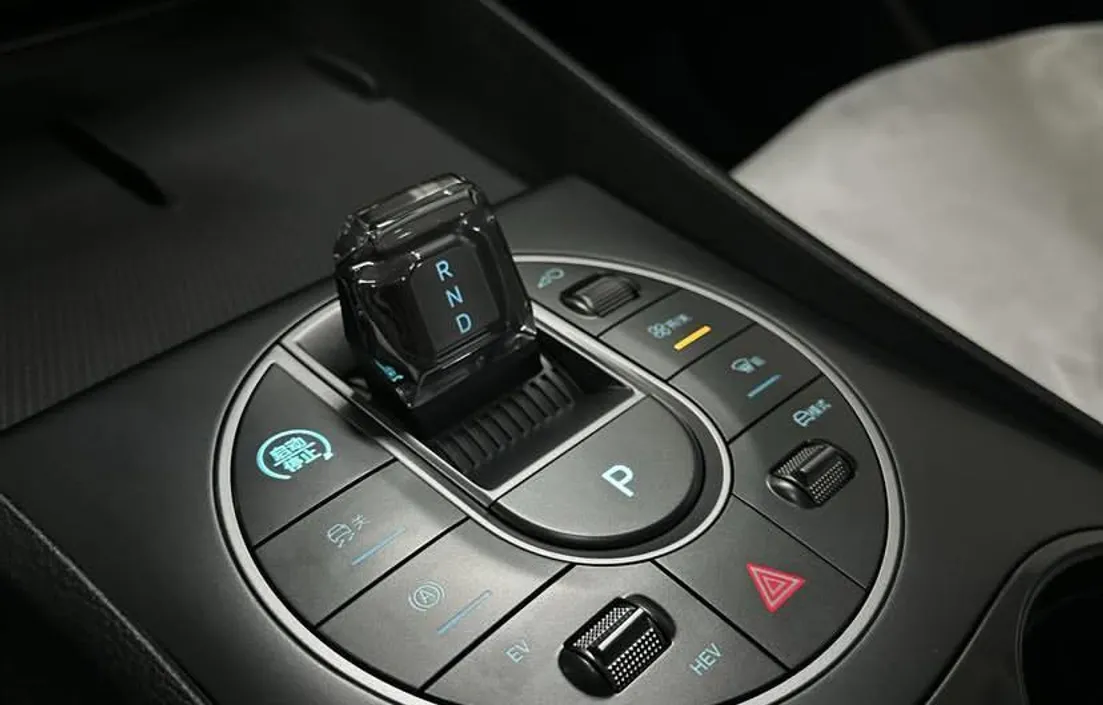 BYD Seal 05 2025