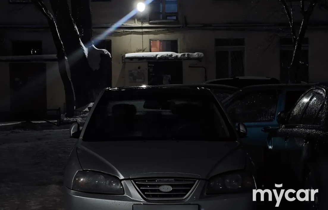 Hyundai Elantra 2004