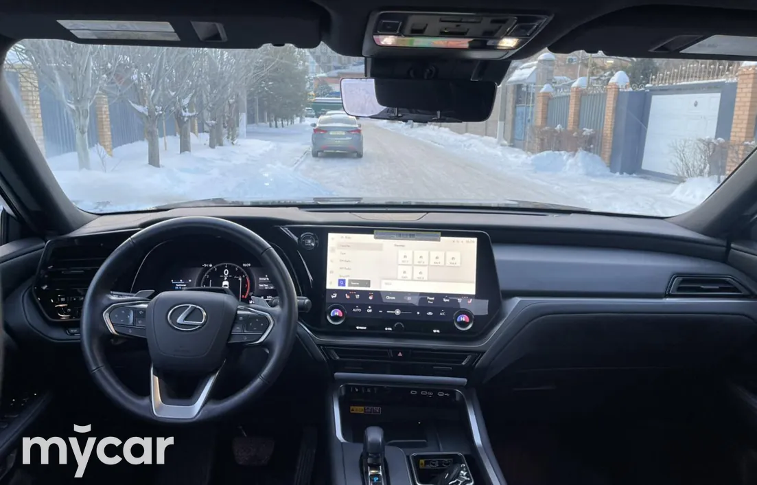 Lexus TX 2024