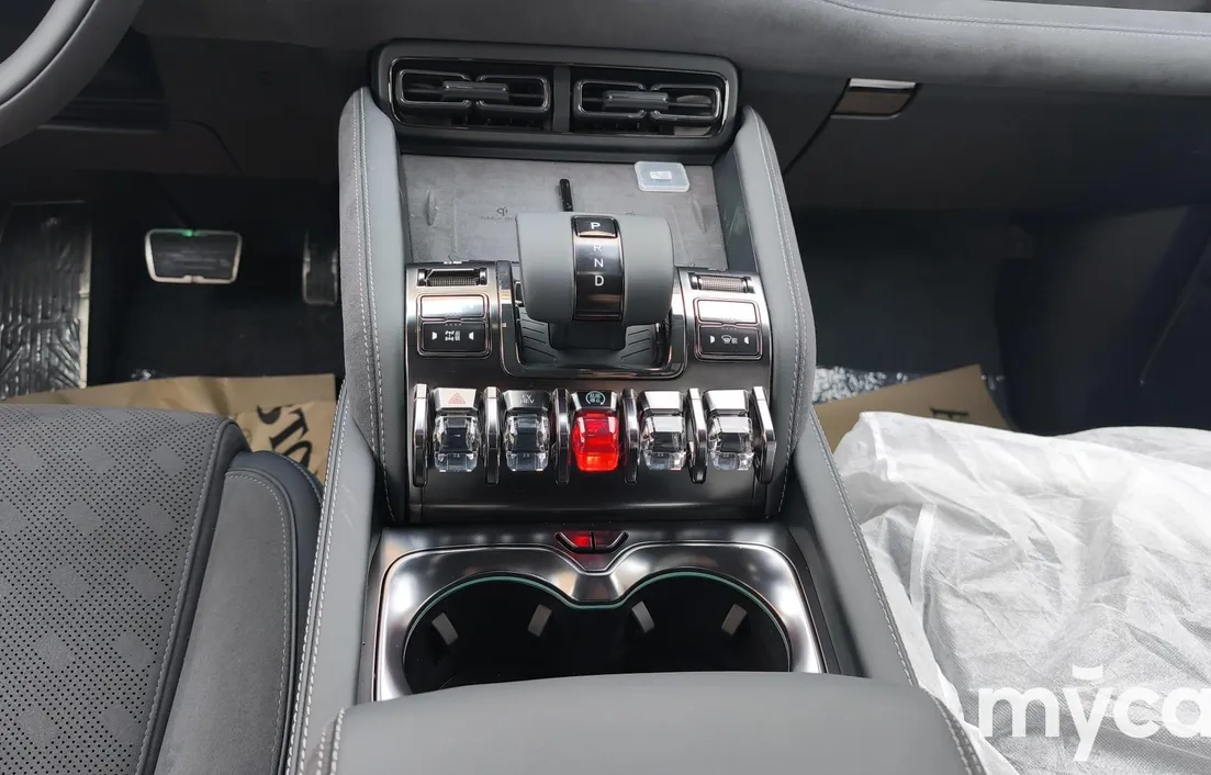 BYD FangChengBao Leopard 5 2025