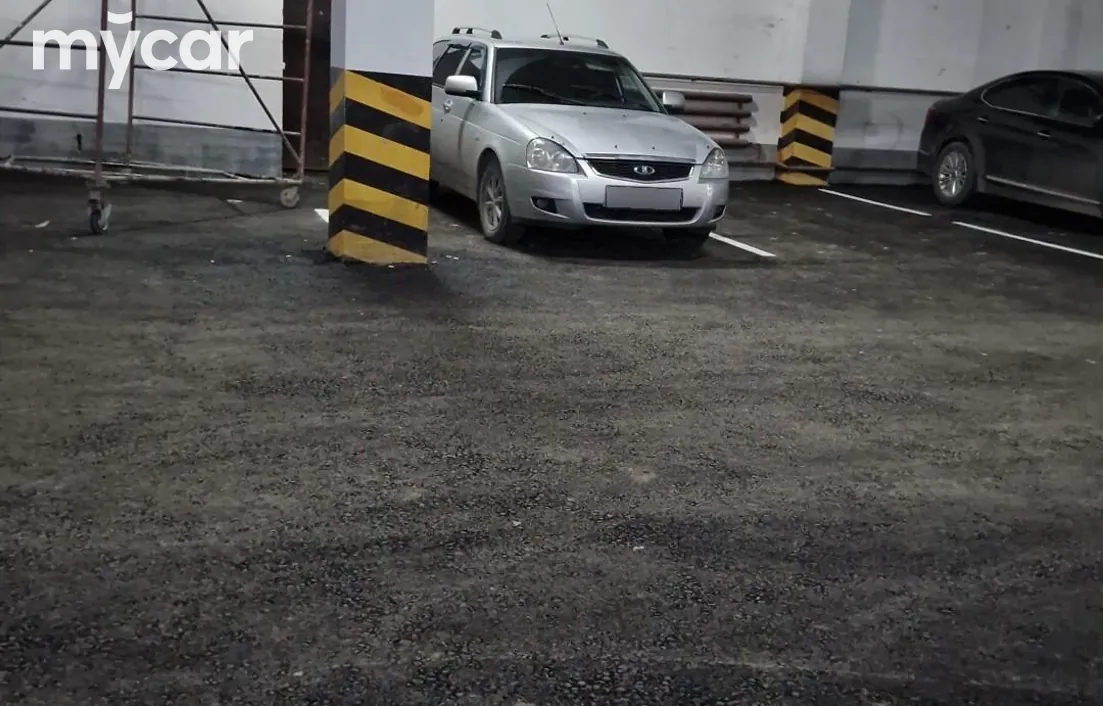 LADA Priora 2013