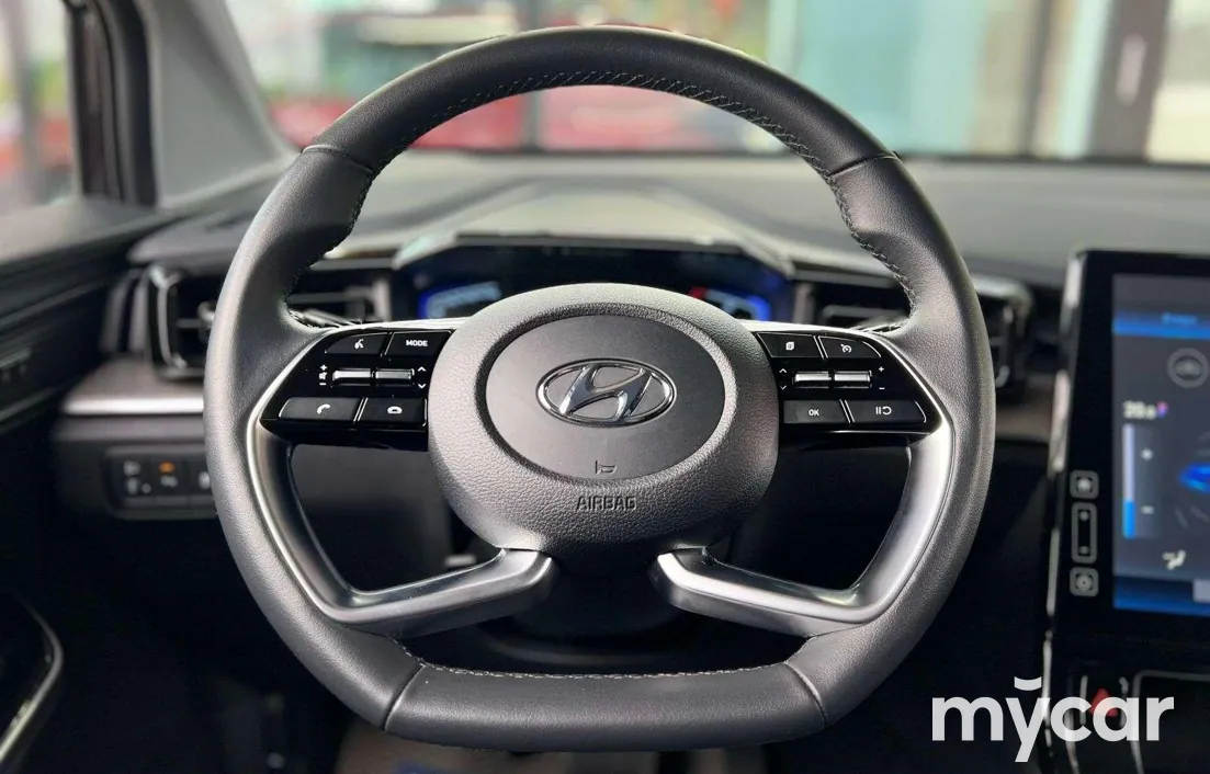 Hyundai Custin 2024