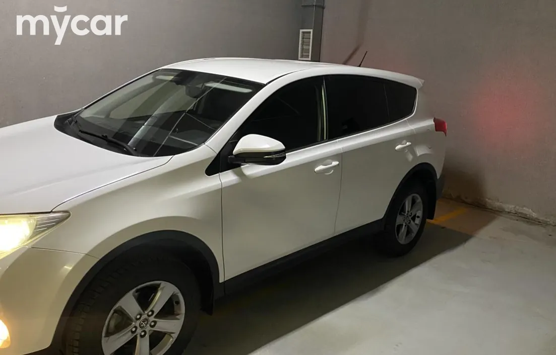 Toyota RAV4 2014