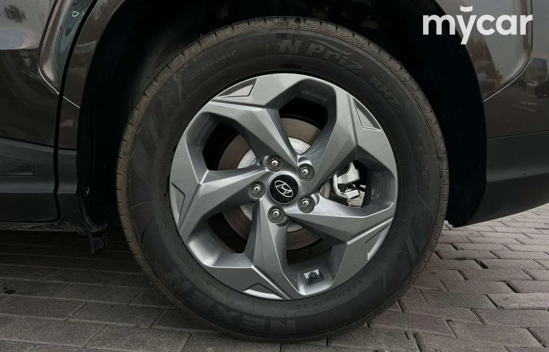 Hyundai Custin 2024