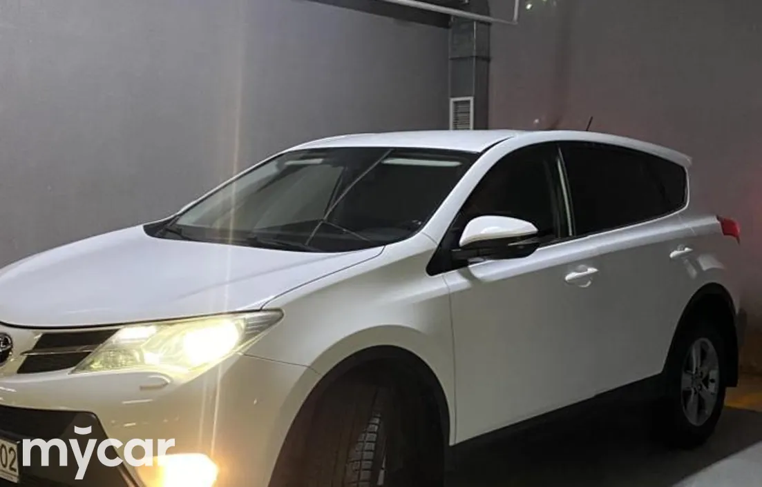 Toyota RAV4 2014