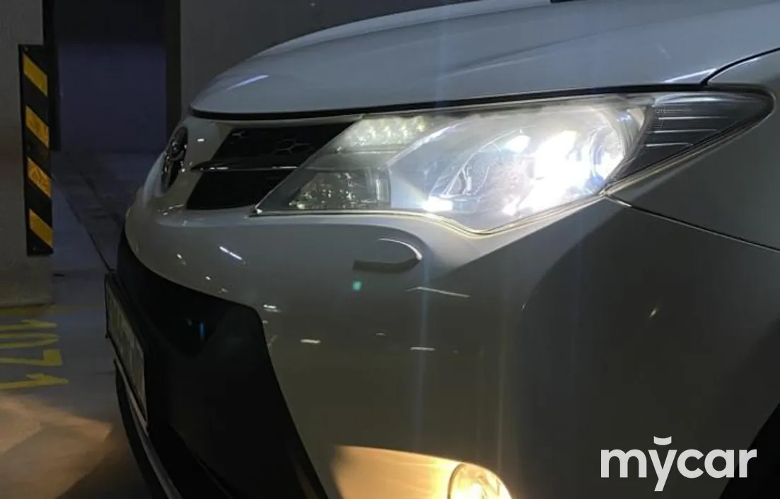Toyota RAV4 2014
