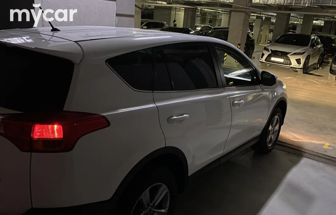 Toyota RAV4 2014