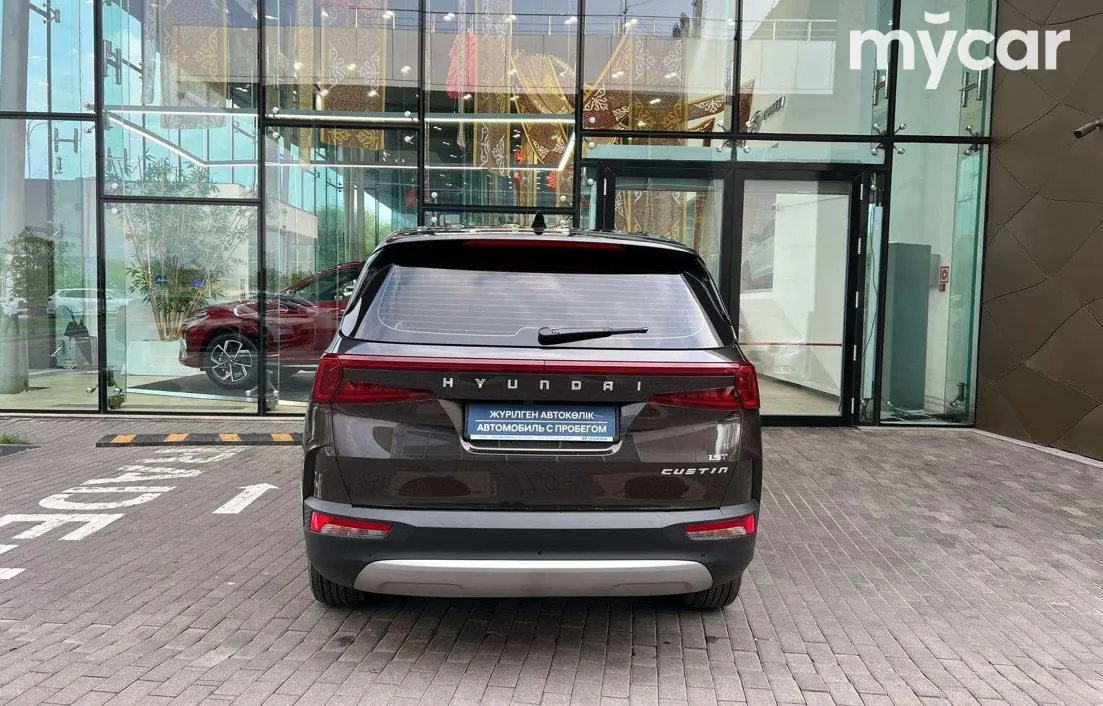 Hyundai Custin 2024