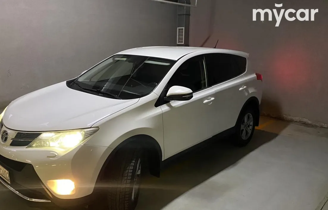 Toyota RAV4 2014