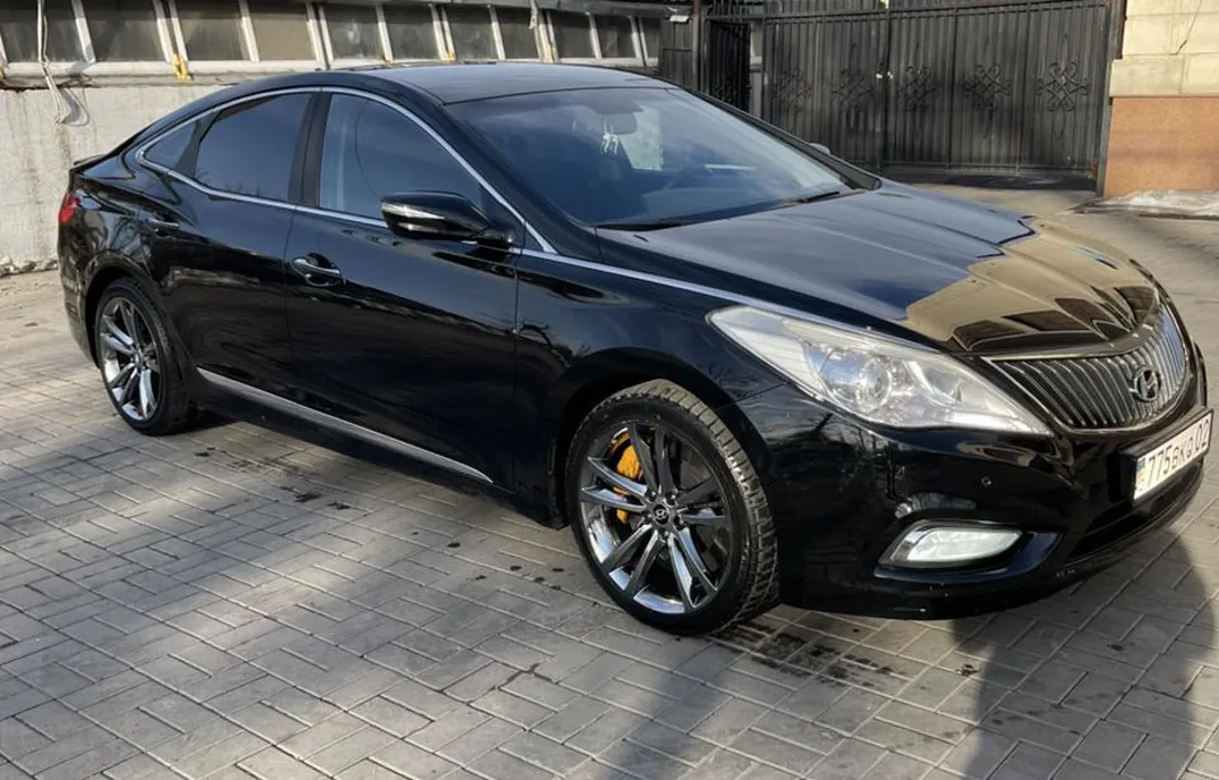 Hyundai Grandeur 2012