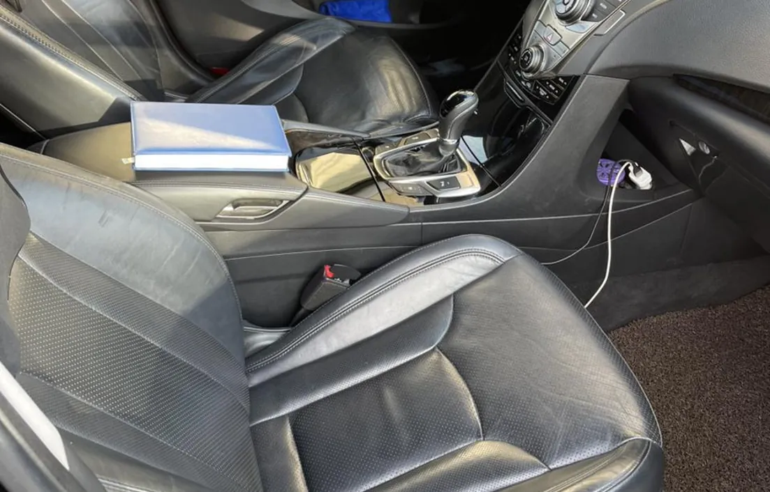 Hyundai Grandeur 2012