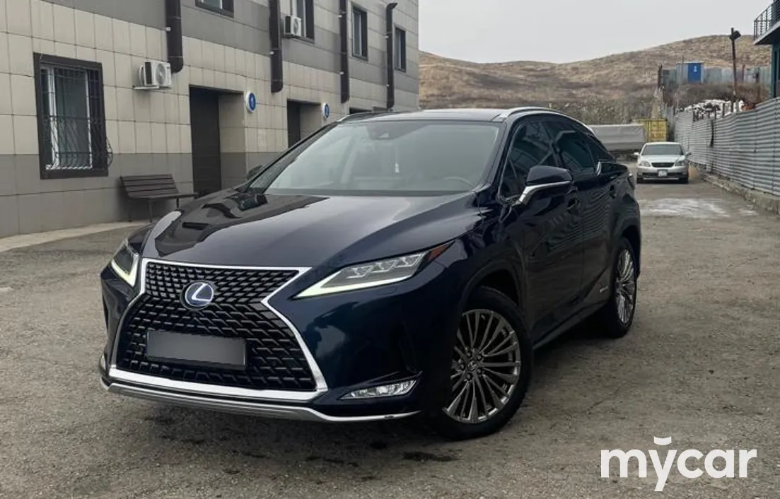 Lexus RX 2021