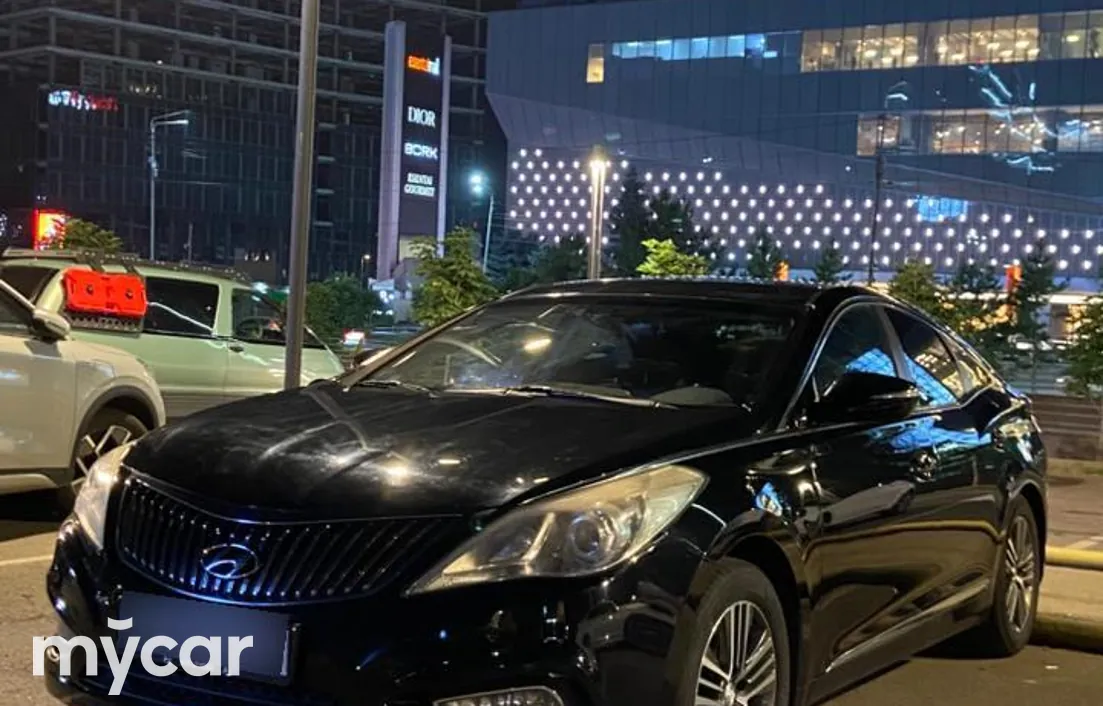 Hyundai Grandeur 2013