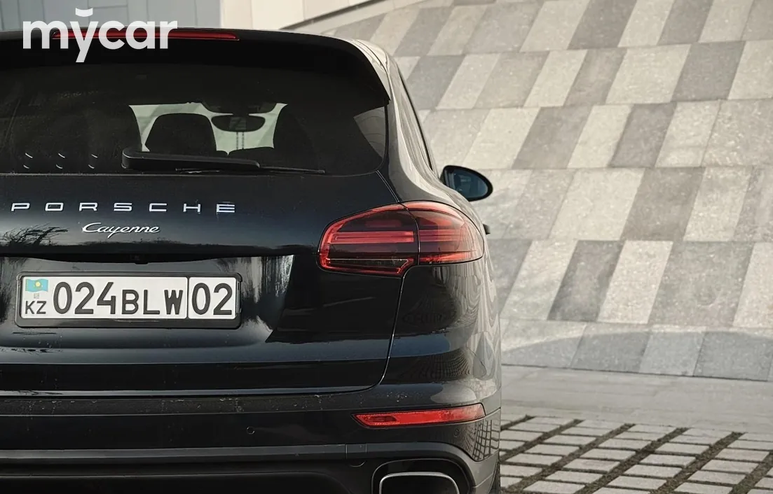 Porsche Cayenne 2015
