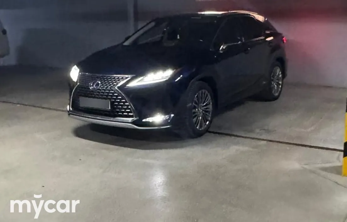 Lexus RX 2021