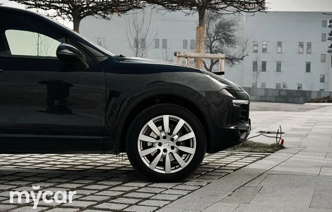 Porsche Cayenne 2015