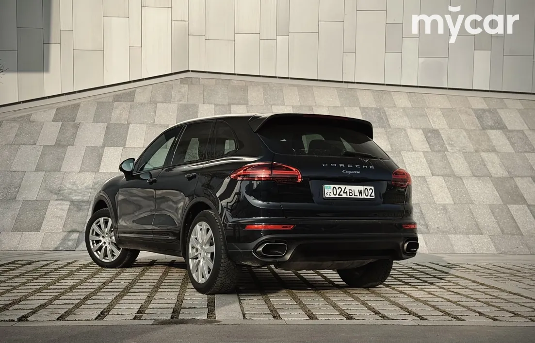 Porsche Cayenne 2015