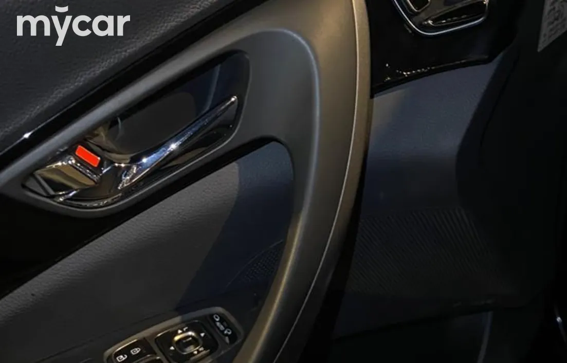 Hyundai Grandeur 2013